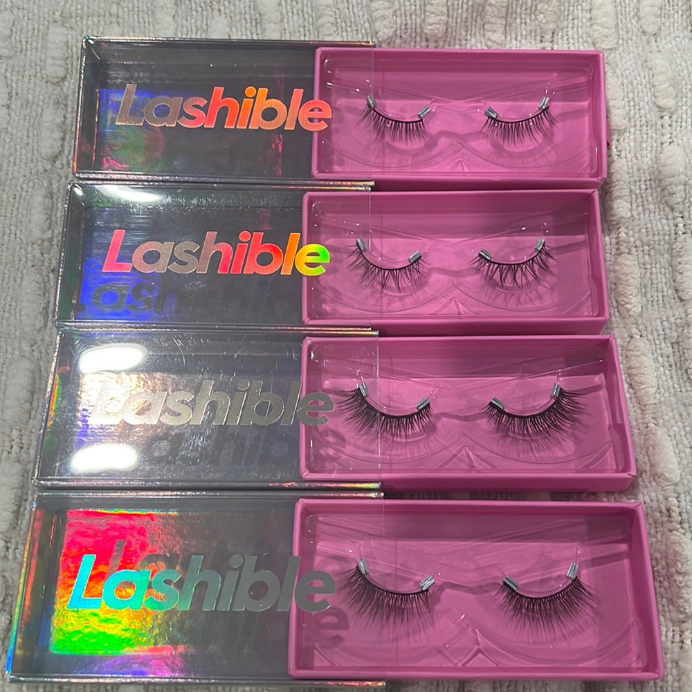 Four sets of magnetic Lashible lashes